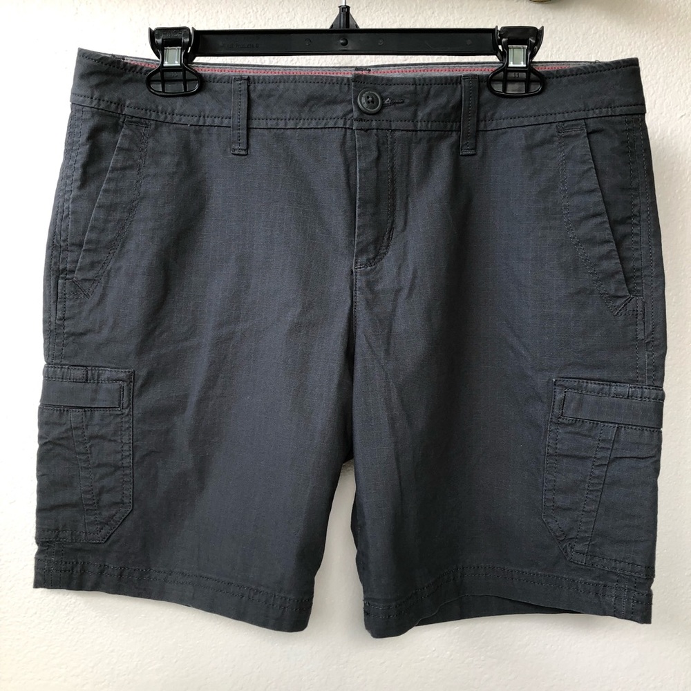 Women’s Eddie Bauer cargo shorts, color Charcoal, size petite 8, NWOT.
